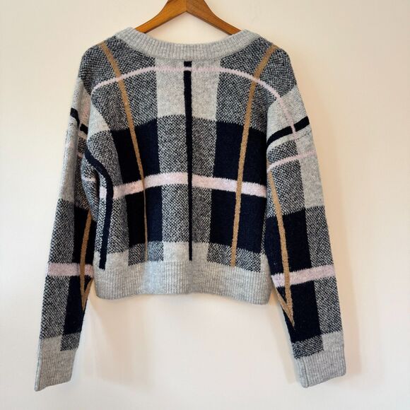 Aqua Plaid V-Neck Sweater Size Medium - Picture 4 of 5